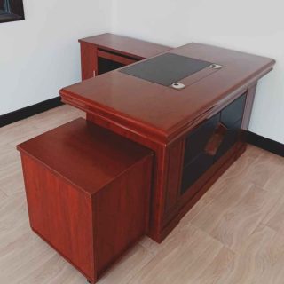 Modern 140cm executive office desk for directors