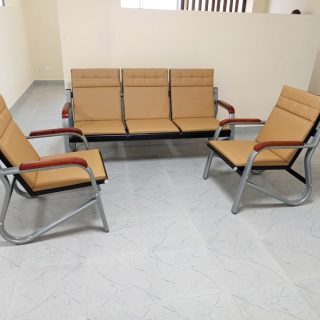5-seater office reception bench with cushioned seats